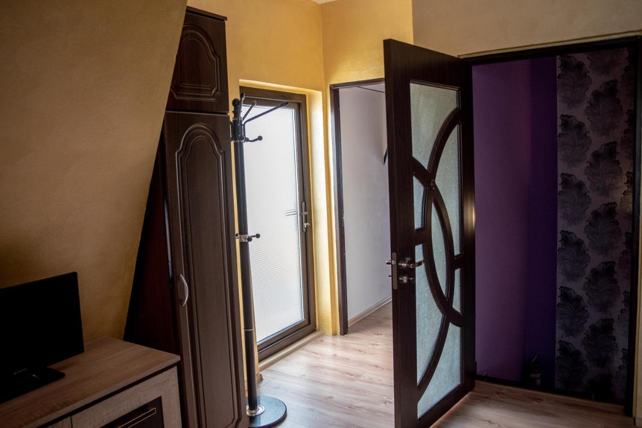 Casa Robi Otel Pestisani Dış mekan fotoğraf