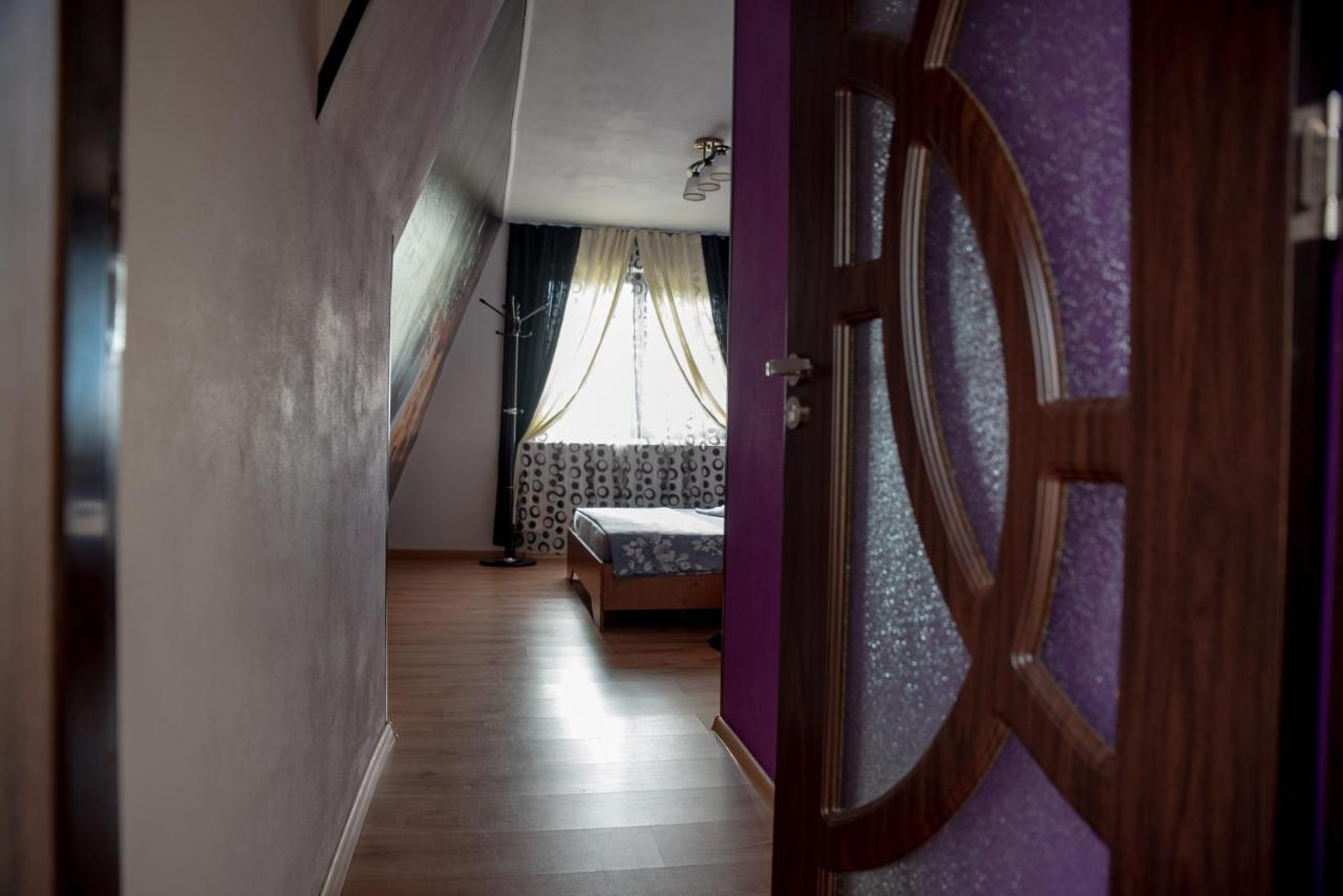 Casa Robi Otel Pestisani Dış mekan fotoğraf