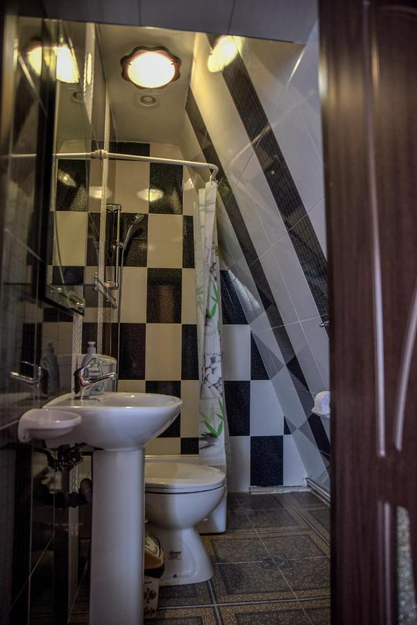 Casa Robi Otel Pestisani Dış mekan fotoğraf